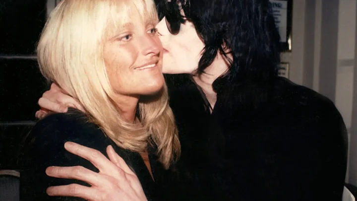 Michael Jackson’s Ex Wife, Debbie Rowe Biography: Net Worth, Age, Instagram, Husband, Parents, Children