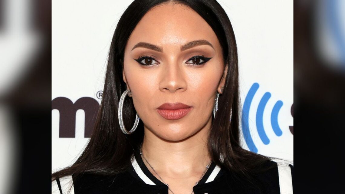 DJ Envy’s wife, Gia Casey Biography: Husband, Net Worth, Height, Age, Wiki, Kids, Family DJ Envy’s wife, Gia Casey Biography: Husband, Net Worth, Height, Age, Wiki, Kids, Family