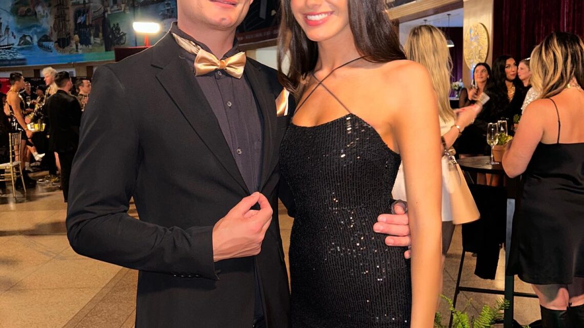 James Kennedy Biography: Girlfriend, Age, Parents, Net Worth, Songs, Height, Wiki, Family James Kennedy Biography: Girlfriend, Age, Parents, Net Worth, Songs, Height, Wiki, Family