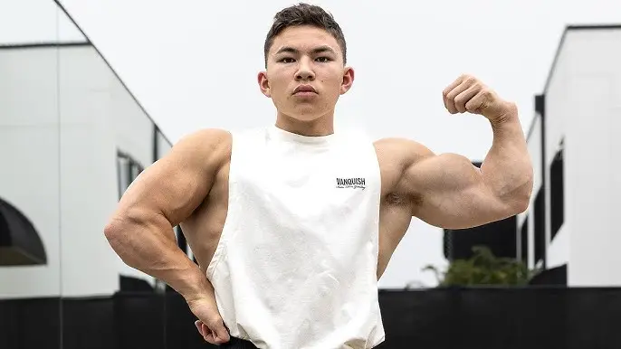 Tristyn Lee Biography: Net Worth, Height, Girlfriend, Age, Wife, Trainer, Parents, Instagram