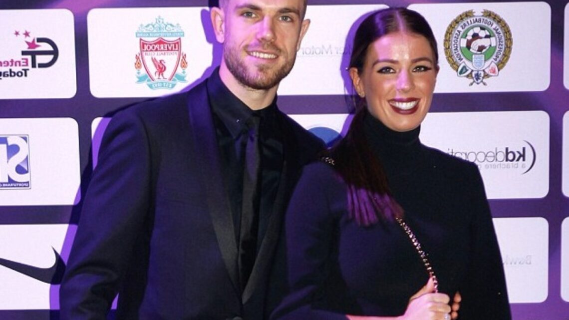 Jordan Henderson’s wife, Rebecca Burnett Biography: Age, Spouse, Net Worth, Wikipedia, Children, Parents Jordan Henderson’s wife, Rebecca Burnett Biography: Age, Spouse, Net Worth, Wikipedia, Children, Parents