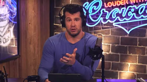 Steven Crowder Biography: Videos, Age, Net Worth, Wife, Wikipedia, Movies, Children, Height