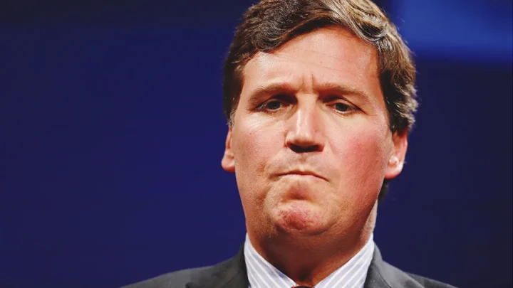 Tucker Carlson Biography: Height, Age, Net Worth, Wiki, Wife, Instagram, Fox News
