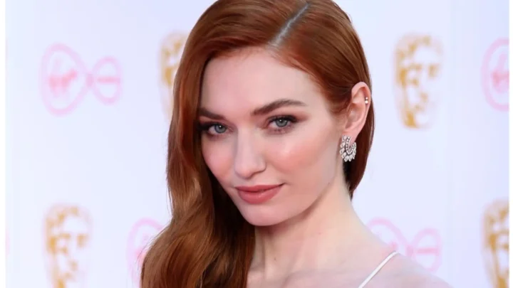 Eleanor Tomlinson Biography: Age, Spouse, Net Worth, Movies, TV Shows, Wikipedia, Children, Parents