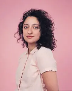 Mitra Jouhari Biography: Age, Videos, Family, Net Worth, Instagram, Birthday, Partner, Boyfriend