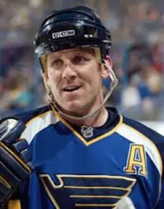 Keith Tkachuk Biography: Net Worth, Girlfriend, Age, Height, Wife, Child, Real Name