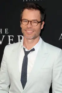 Guy Pearce Biography: Age, Net Worth, Height, Movies, IMDb, Wikipedia, Wife