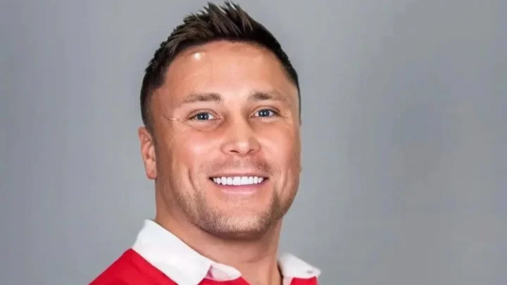 Gerwyn Price Biography: Net Worth, Spouse, Age, Children, Nationality, Height