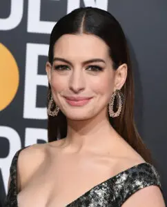Anne Hathaway Biography: Movies, Age, Parents, Net Worth, Partner, Nationality, TV Shows, Siblings, Wiki, Instagram