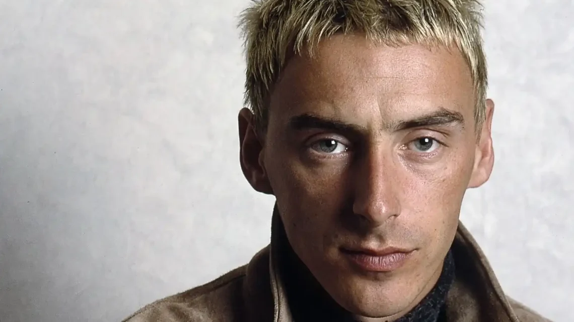 Paul Weller Biography: Net Worth, Height, Instagram, Age, Songs, Wife, Parents