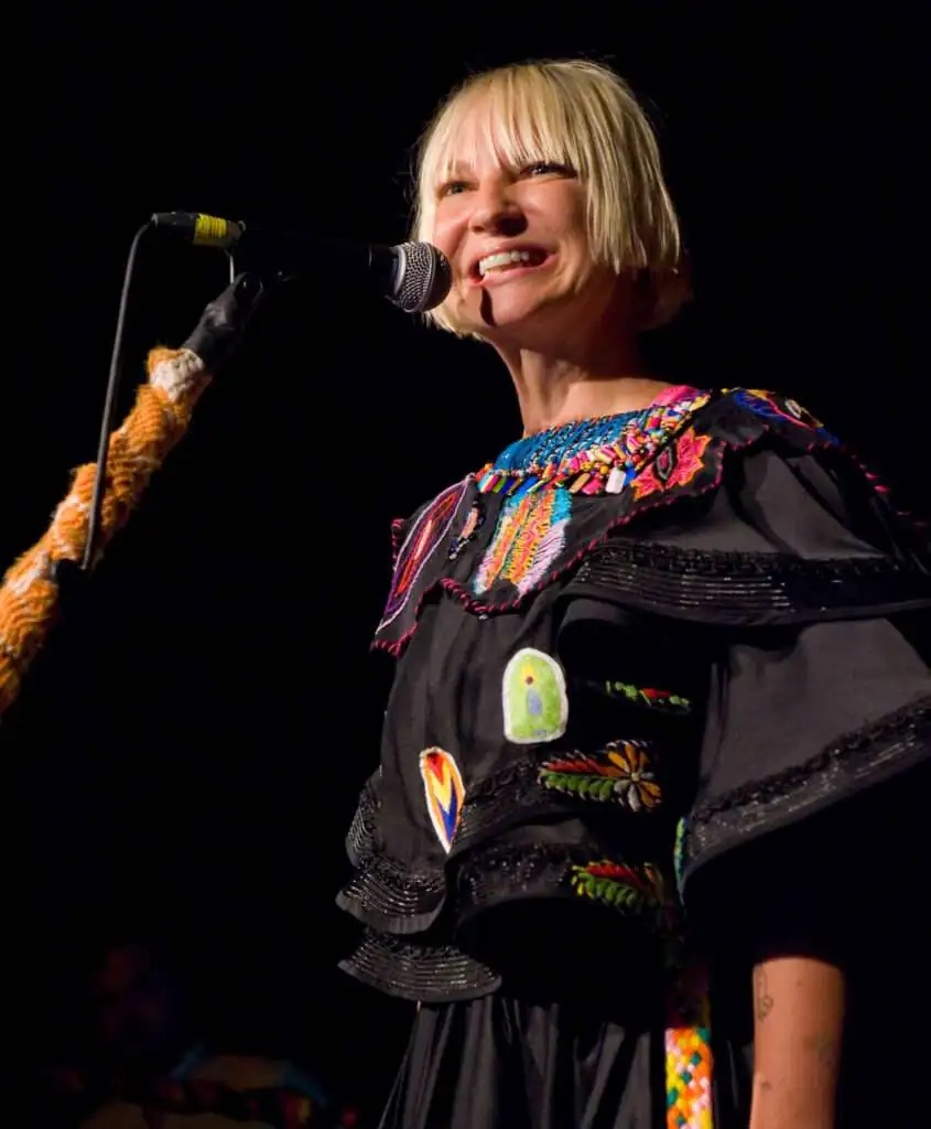 SIA Biography: Real Name, Songs, Age, Net Worth, Instagram, Spouse, Height, Awards