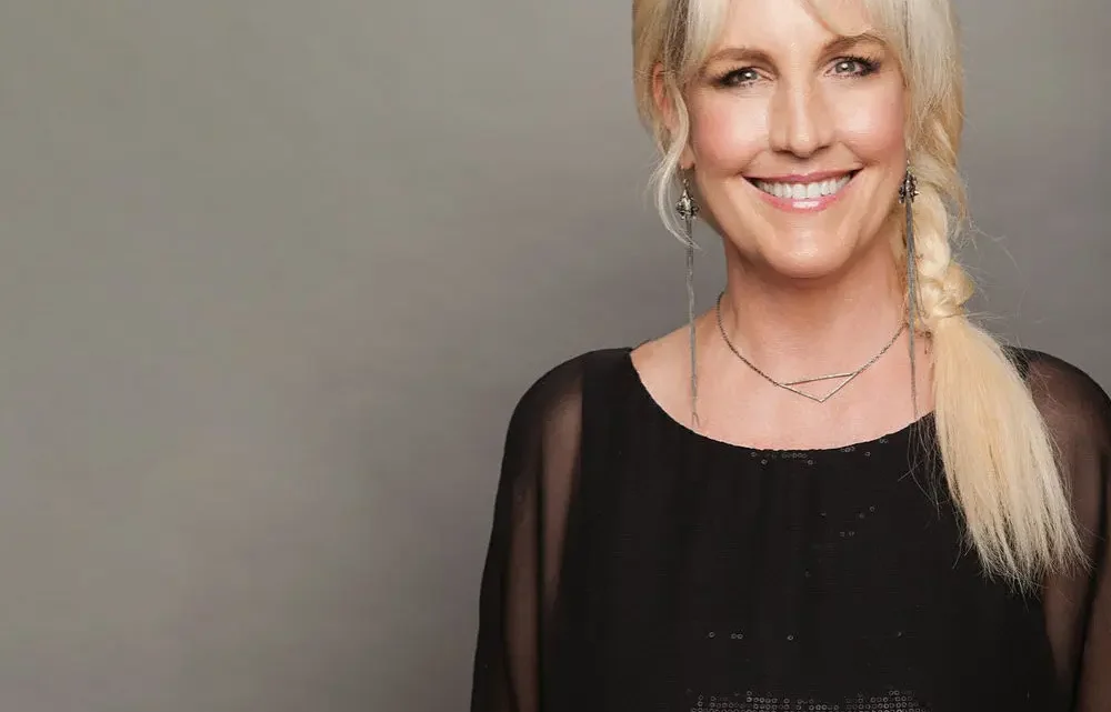 Erin Brockovich Biography: Age, Net Worth, Husband, Sibling, Children, Parents, Movies, Instagram, Height, Wiki