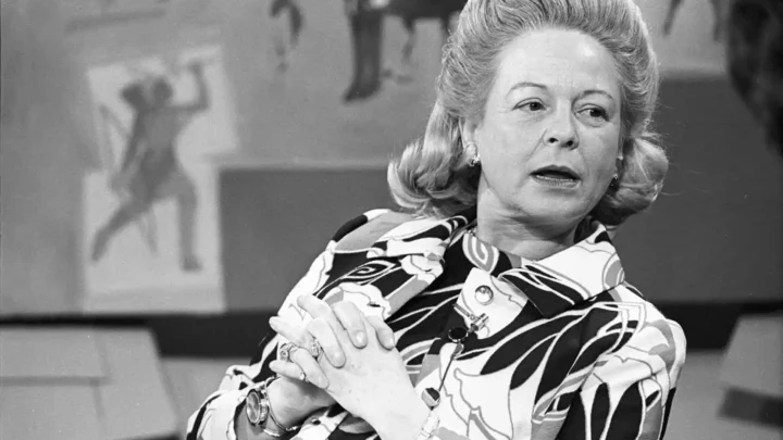 Martha Mitchell Biography: Age, Books, Net Worth, Children, Education, House, Awards, Husband