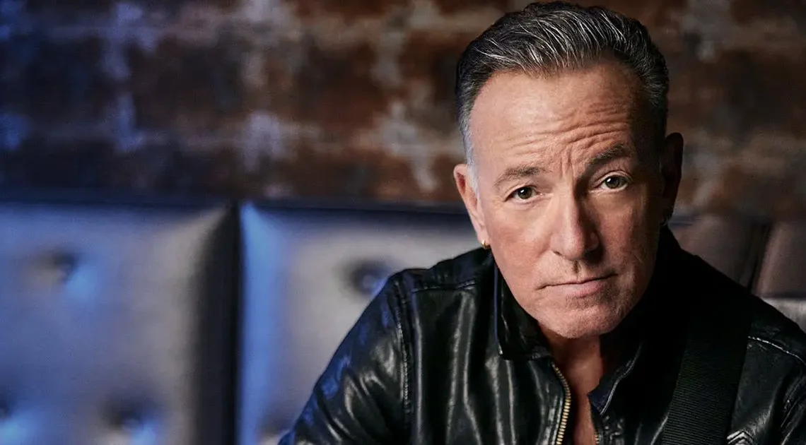 Bruce Springsteen Biography: Age, Height, Parent, Sibling, Partner, Net Worth, Family