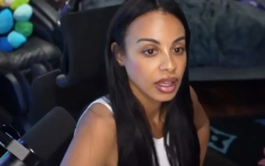 LaMelo Ball’s Girlfriend, Analicia Chaves Biography: Net Worth, Age, Photos, Parents, Height