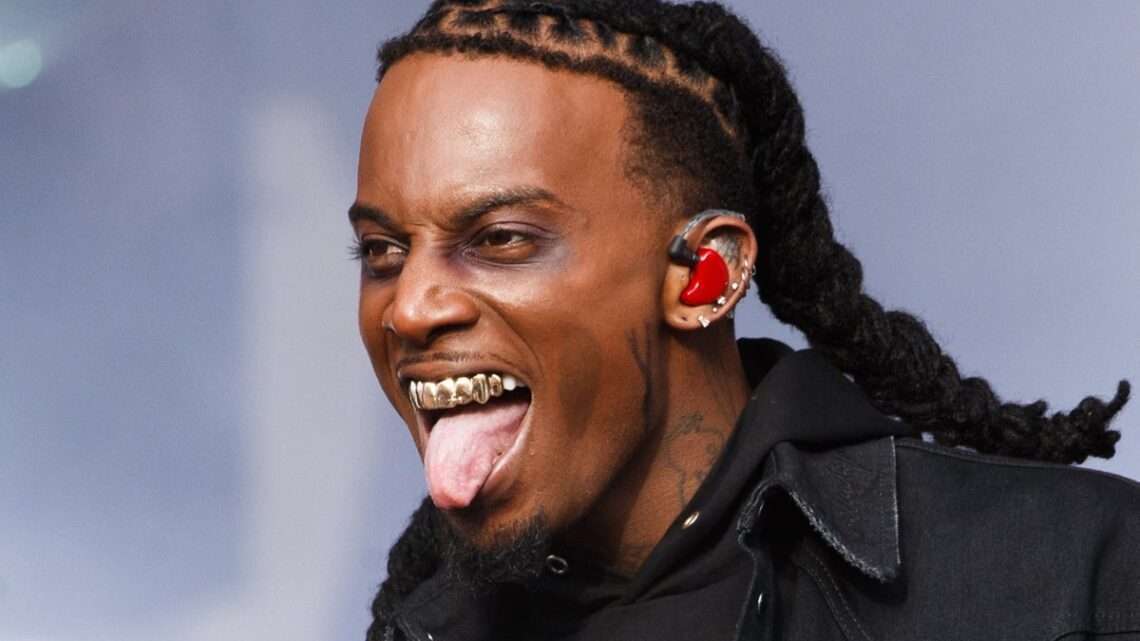 Playboi Carti Biography: Age, Net Worth, Parents, Sibling, Girlfriend, Height, Instagram, Wiki Playboi Carti Biography: Age, Net Worth, Parents, Sibling, Girlfriend, Height, Instagram, Wiki