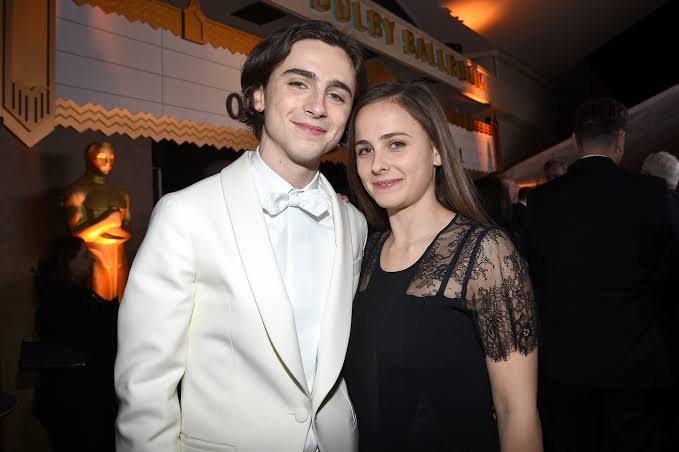 Timothee Chalamet’s sister, Pauline Chalamet Biography: Age, Net Worth, Parents, Brother, Boyfriend, Height, Instagram, Wiki
