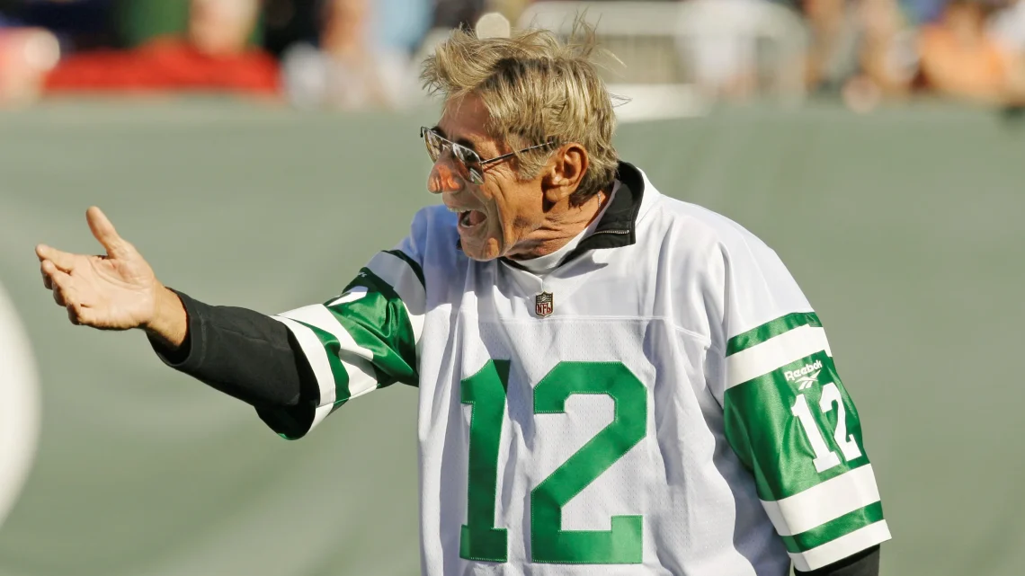 Joe Namath Biography: Age, Net Worth, Height, Instagram, Wiki, Parents, Siblings, Children, Spouse, Awards Joe Namath Biography: Age, Net Worth, Height, Instagram, Wiki, Parents, Siblings, Children, Spouse, Awards