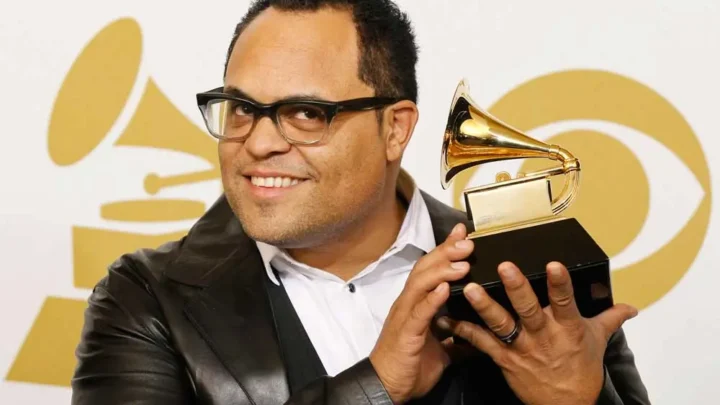 Israel Houghton Biography: Wife, Age, Net Worth, Child, Songs, Wikipedia, Instagram, Height