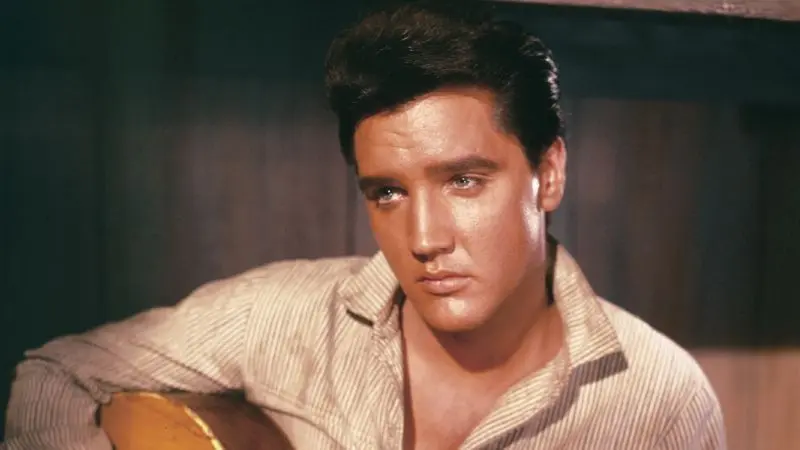 Elvis Presley Biography: Age, Net Worth, Songs, Wikipedia, Wife, Children, Death