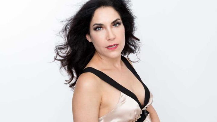 Lahna Turner Biography: Children, Net Worth, Age, Pictures, Husband, YouTube, Wiki
