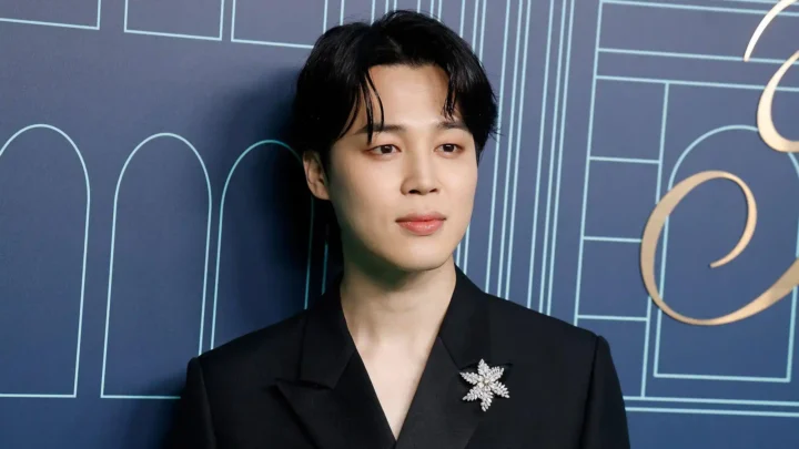Jimin Biography: Age, Height, Songs, Net Worth, Girlfriend, Album, TV Shows, Real Name, Twitter