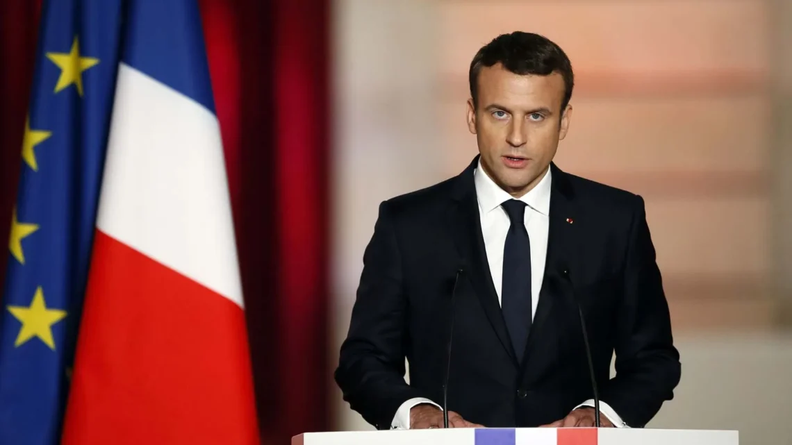 Emmanuel Macron Biography: Wife, Children, Net Worth, Family, Education, Parents, Wikipedia, Height, Siblings