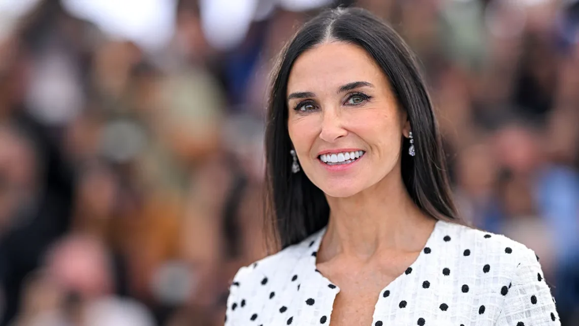 Demi Moore Biography: Movies, Age, Husband, Net Worth, Height, Family, Children
