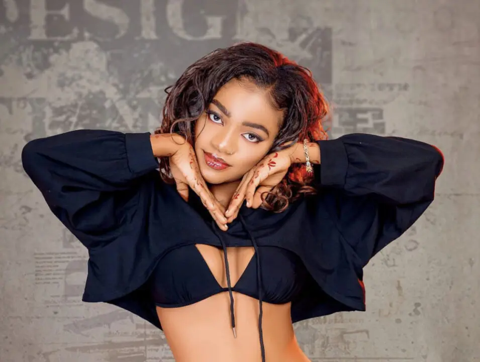 Yammi Biography: Age, Husband, Songs, Net Worth, Albums, Boyfriend, Family, Nationality