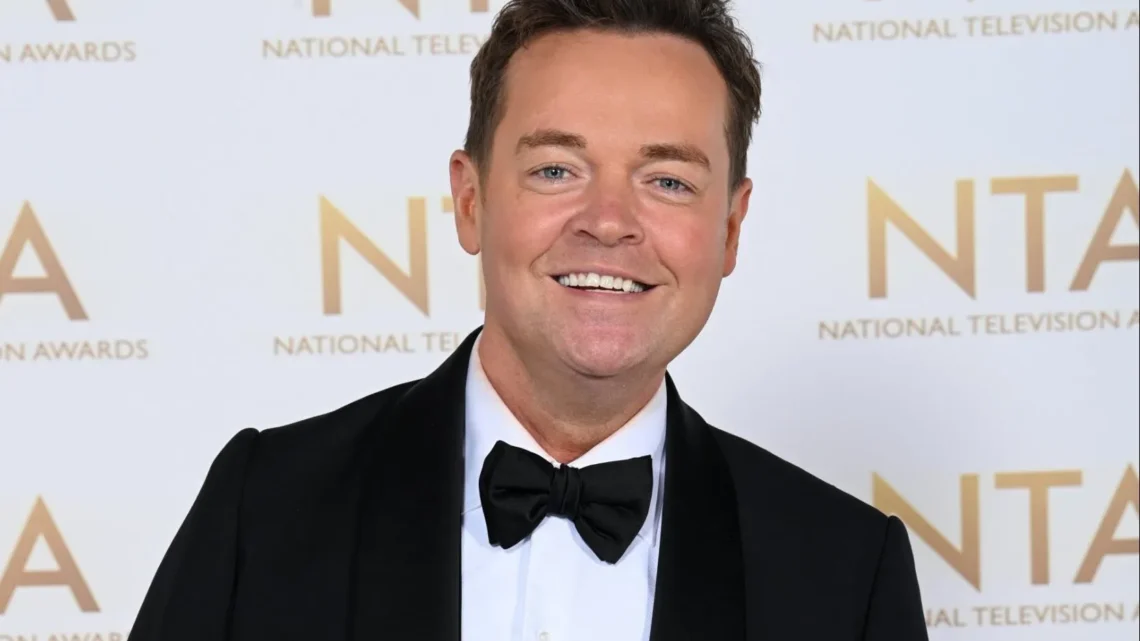 Stephen Mulhern Biography: Spouse, Height, Parent, Age, Net Worth, Siblings, Nationality, Twitter Stephen Mulhern Biography: Spouse, Height, Parent, Age, Net Worth, Siblings, Nationality, Twitter