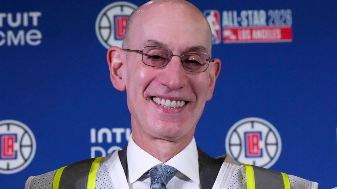 Adam Silver Biography: Age, Wiki, Net Worth, Girlfriend, Wife, Children, Height, Instagram, Photos, NBA Adam Silver Biography: Age, Wiki, Net Worth, Girlfriend, Wife, Children, Height, Instagram, Photos, NBA