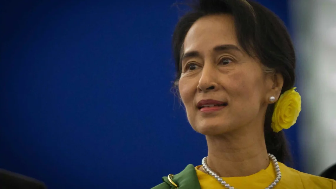 Aung San Suu Kyi Biography: Height, Age, Net Worth, Spouse, Siblings, Parents, Family, Children