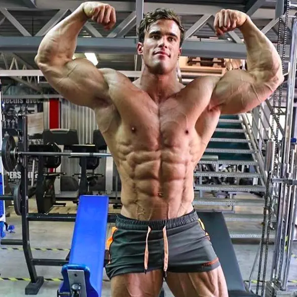 Calum Von Moger Biography: Age, Wife, Net Worth, Photos, Instagram, Wikipedia, Height, Children