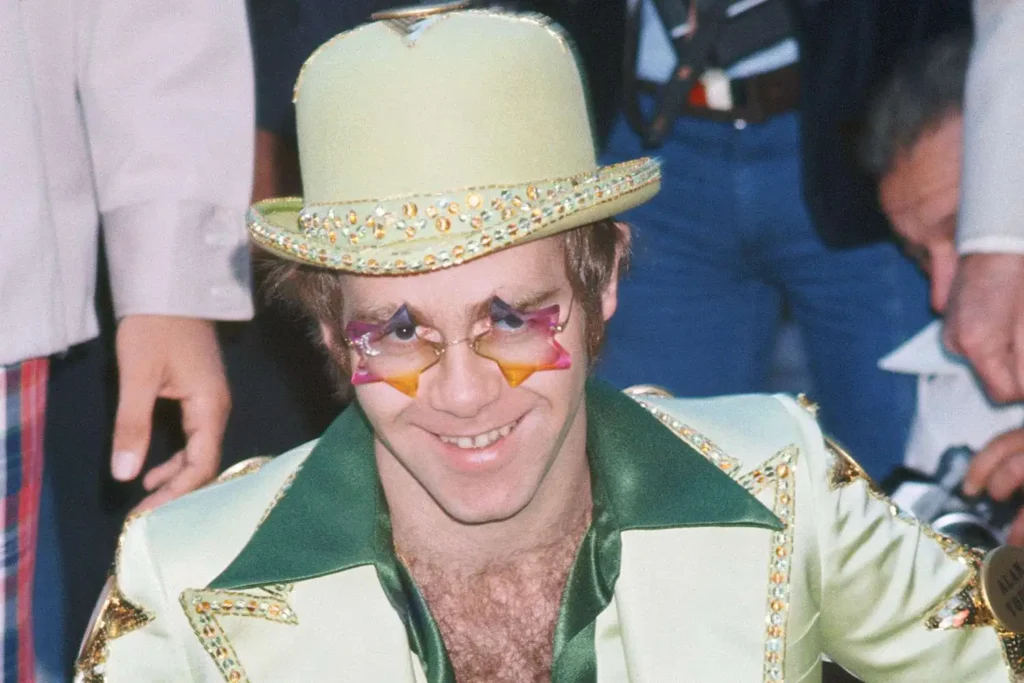 Elton John Biography: Wife, Age, Net Worth, Parents, Height, Nationality, Awards, Songs