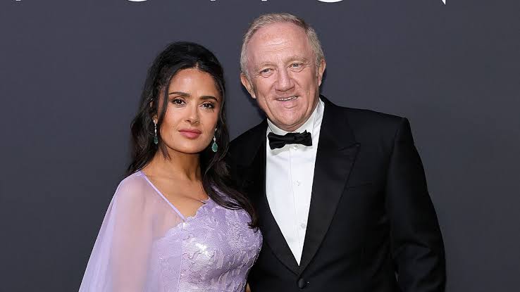 Salma Hayek Pinault Biography: Age, Net Worth, Siblings, Husband, Movies, Family, Pictures, Child, Wikipedia, Instagram, Parents