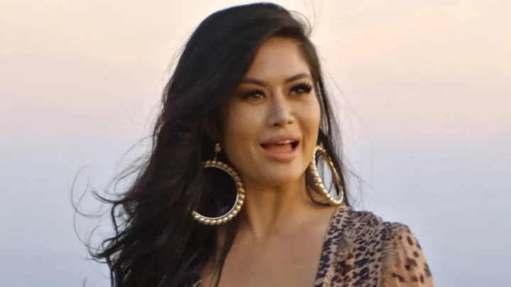 Kim Lee Biography: Age, Songs, Boyfriend, Net Worth, Instagram, Movies, Height