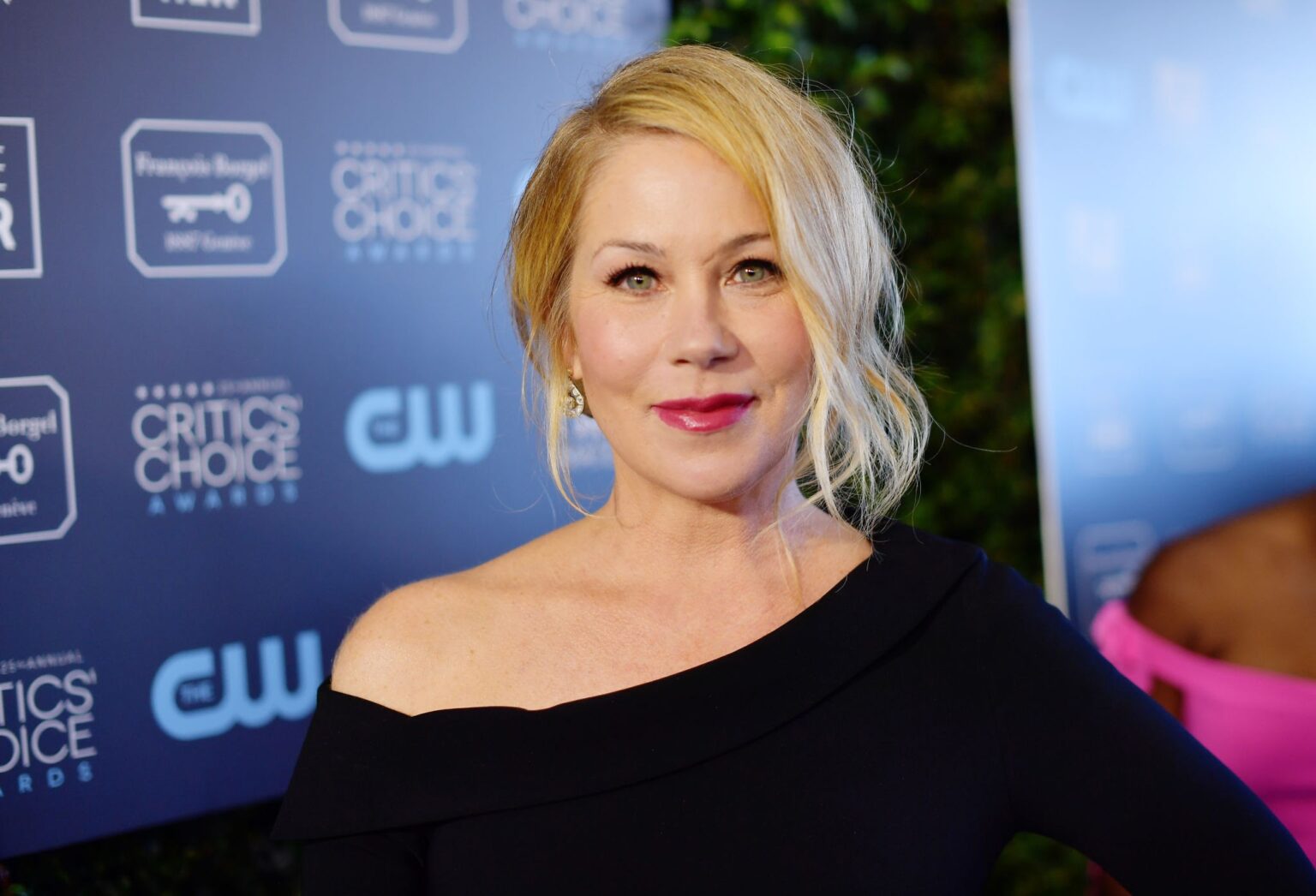 Christina Applegate Biography: Age, Net Worth, Parents, Height