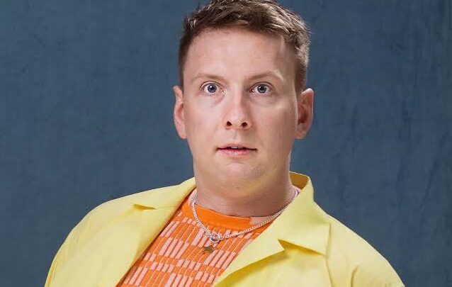 Joe Lycett Biography: Age, Net Worth, Instagram, Spouse, Height, Wiki, Parents, Siblings, Awards