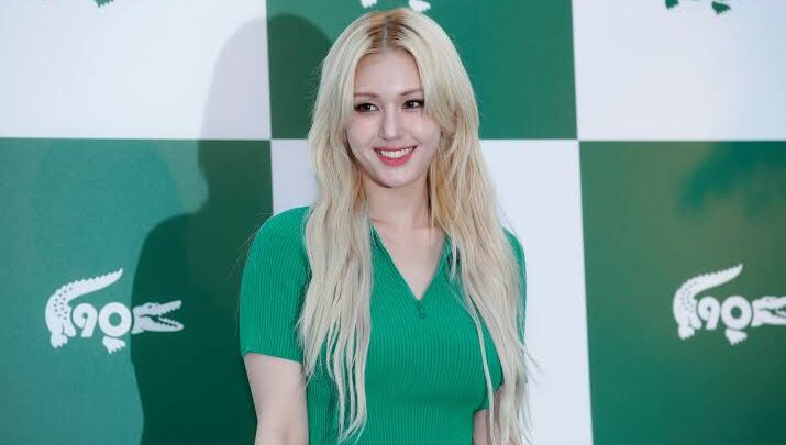 Jeon Somi Biography: Age, Net Worth, Parents, Instagram, Height, Wiki, Siblings, Spouse, Awards, Songs