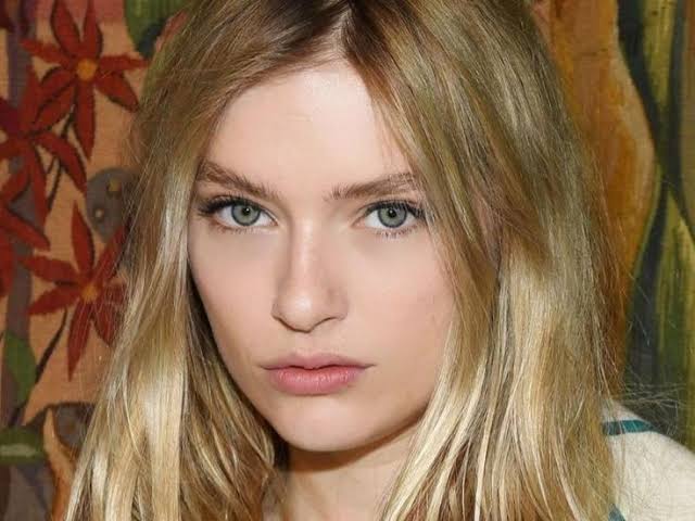 Camille Razat Biography: Age, Net Worth, Instagram, Spouse, Height, Wiki, Parents, Siblings, Movies