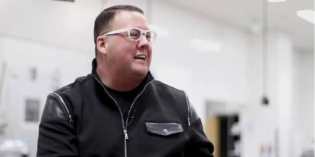 Graham Elliot Biography: Net Worth, Wife, Age, Education, Children, Wikipedia, Food Restaurant