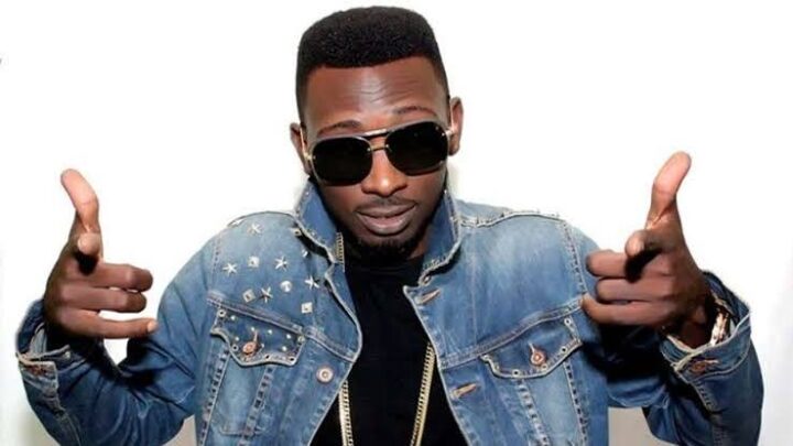 Singer May D Called Out Over Alleged Unpaid 11K Debt