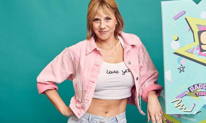 Jodie Sweetin Biography: Age, Net Worth, Spouse, Instagram, Height, Parents, Siblings, Children, Wiki, Awards, Movies