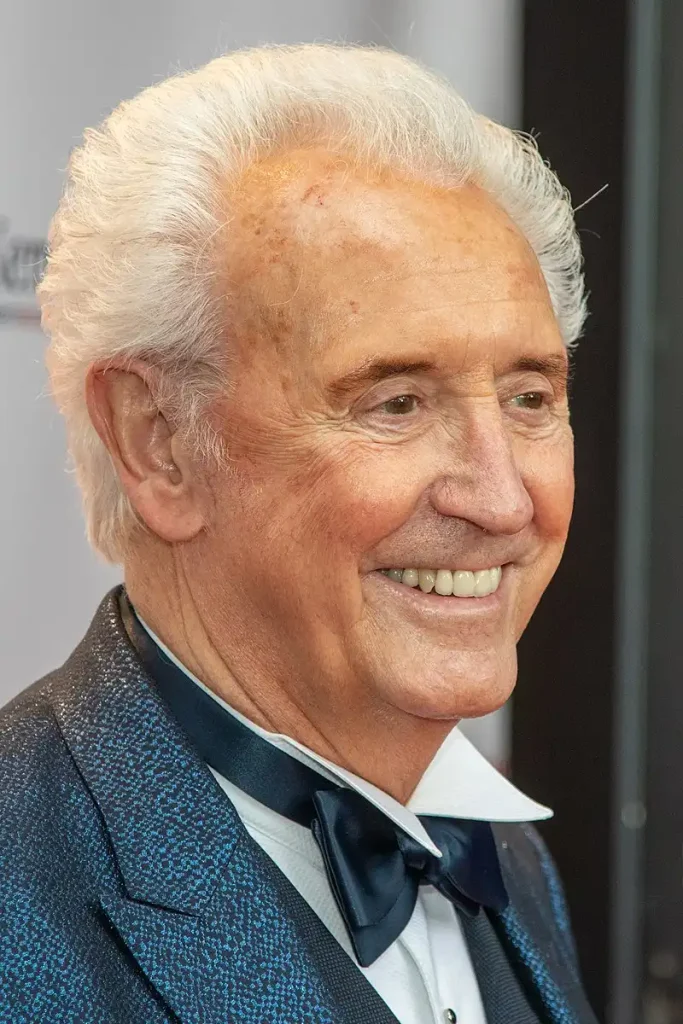Tony Christie Biography: Age, Net Worth, Instagram, Spouse, Height, Wiki, Parents, Siblings, Children
