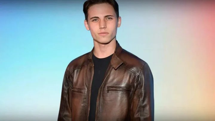 Tanner Buchanan Biography: Age, Net Worth, Instagram, Girlfriend, Height, Wiki, Parents, Awards, Movies