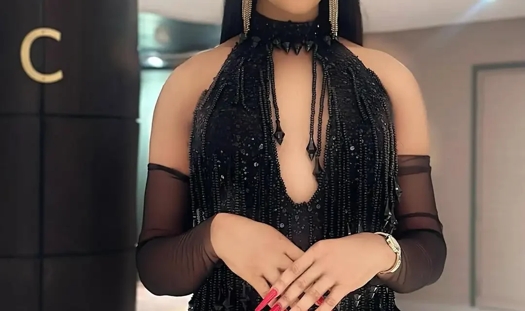 Deevah Biography: Age, Net Worth, Family, Partner, Wife, Parents, Husband, Instagram