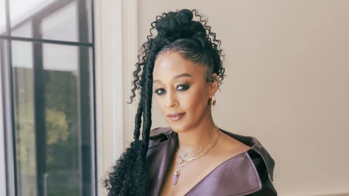 Tia Mowry Biography: Husband, Age, Movies, Net Worth, Height, TV Shows, Education, Wikipedia, Nationality