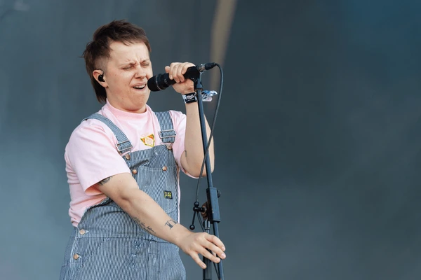 Conor Mason Biography: Net Worth, Wife, Age, Children, Height, Family, Instagram, Songs, Albums Conor Mason Biography: Net Worth, Wife, Age, Children, Height, Family, Instagram, Songs, Albums
