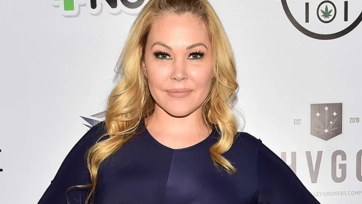 Shanna Lynn Moakler Biography: Instagram, Age, Net Worth, Spouse, Boyfriend, Pictures, Movies, Model, Parents, Wikipedia