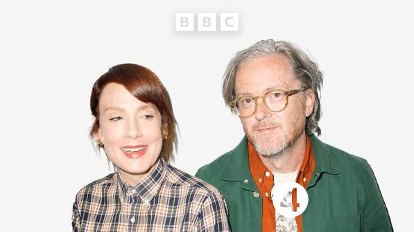 Who is Sara Barron? Geoff Lloyd’s wife Bio: Age, Husband, Children, Net Worth, Height, Podcast, Tour, Books